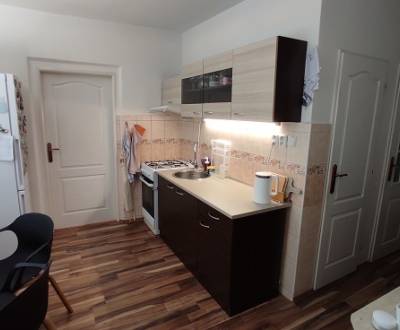 Kaufen 2-Zimmer-Wohnung, Bednára, Prievidza, Slowakei