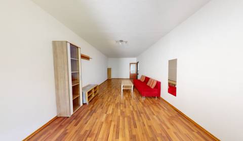 Kaufen 2-Zimmer-Wohnung, 2-Zimmer-Wohnung, SNP, Trenčín, Slowakei