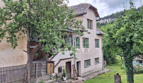 Kaufen Einfamilienhaus, Považská Bystrica, Slowakei