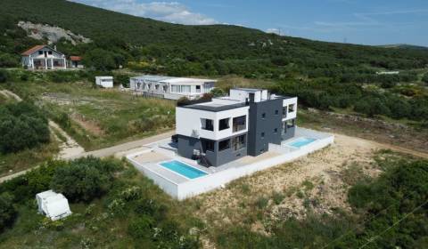 KROATIEN/ST. Petar: 4 möblierte Wohnung am Meer mit großer Terrasse