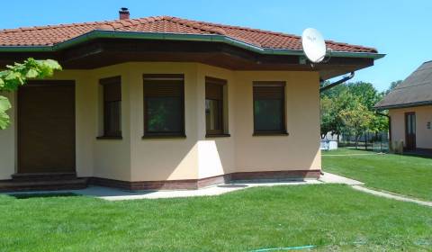 Kaufen Einfamilienhaus, Einfamilienhaus, Šuľany, Dunajská Streda, Slow