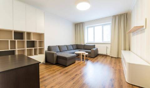 Mieten 2-Zimmer-Wohnung, 2-Zimmer-Wohnung, Miletičova, Bratislava - Ru