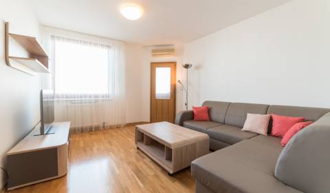 3-Zimmer-Wohnung, Vajnorská, zu vermieten, Bratislava - Nové Mesto, Sl