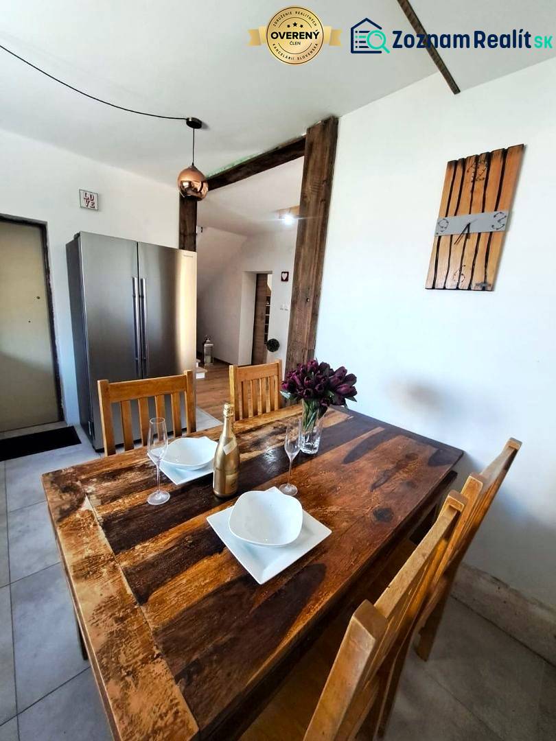 Samozrejme, prosím, poskytnite text, ktorý chcete preložiť do nemčiny.