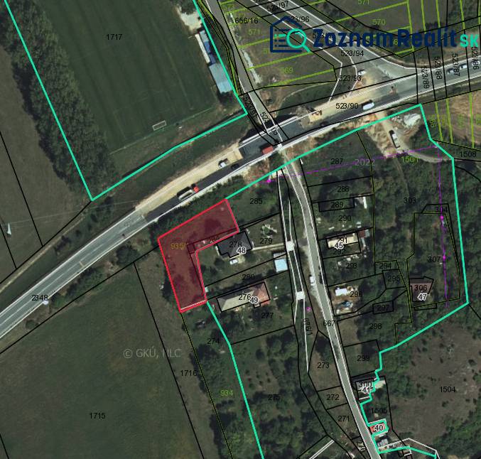 Katastralkarte mit markierten Grundstücken für landwirtschaftliche und forstwirtschaftliche Nutzung in Dvorníky-Včeláre.