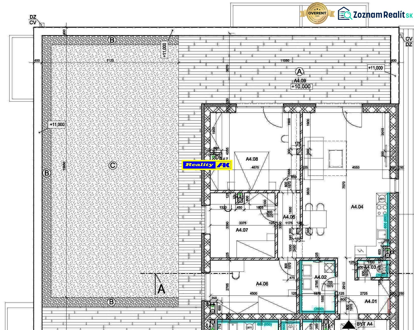 Grundriss einer 4-Zimmer-Wohnung mit Pool und Holzboden.