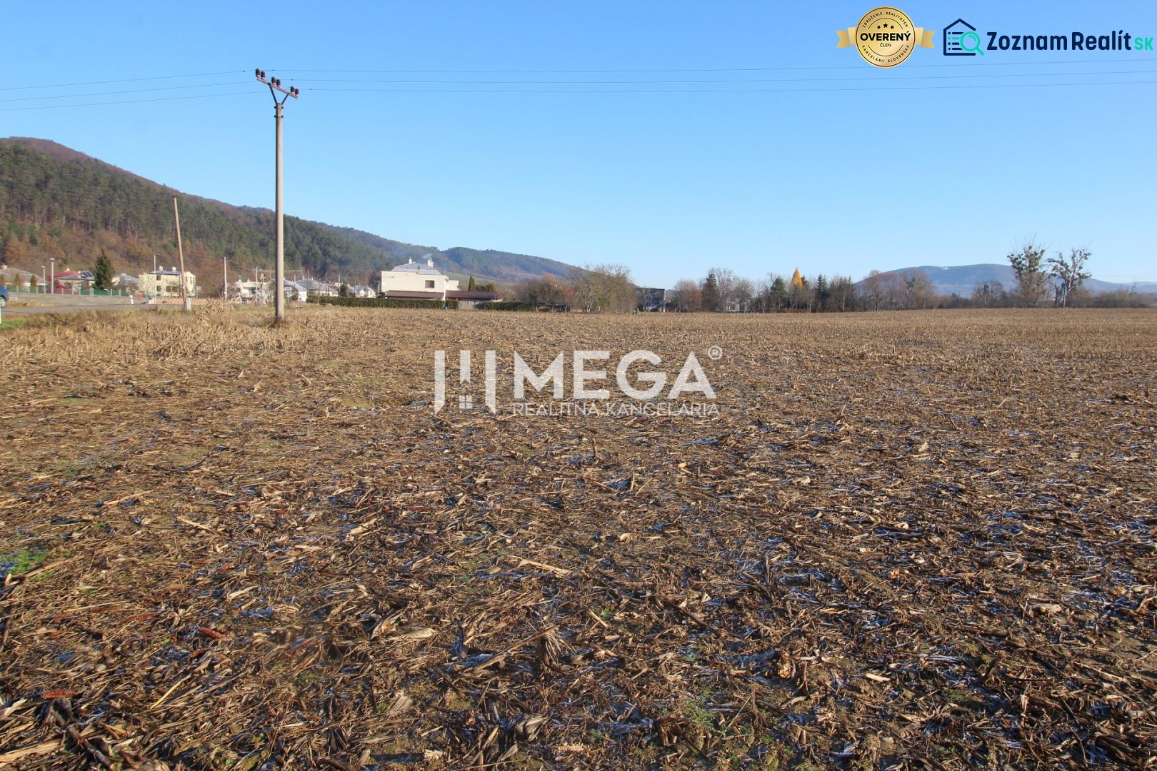 Grundstücke - Wohnen in Ptičie in Ptičom mit Blick auf die umliegende Landschaft.