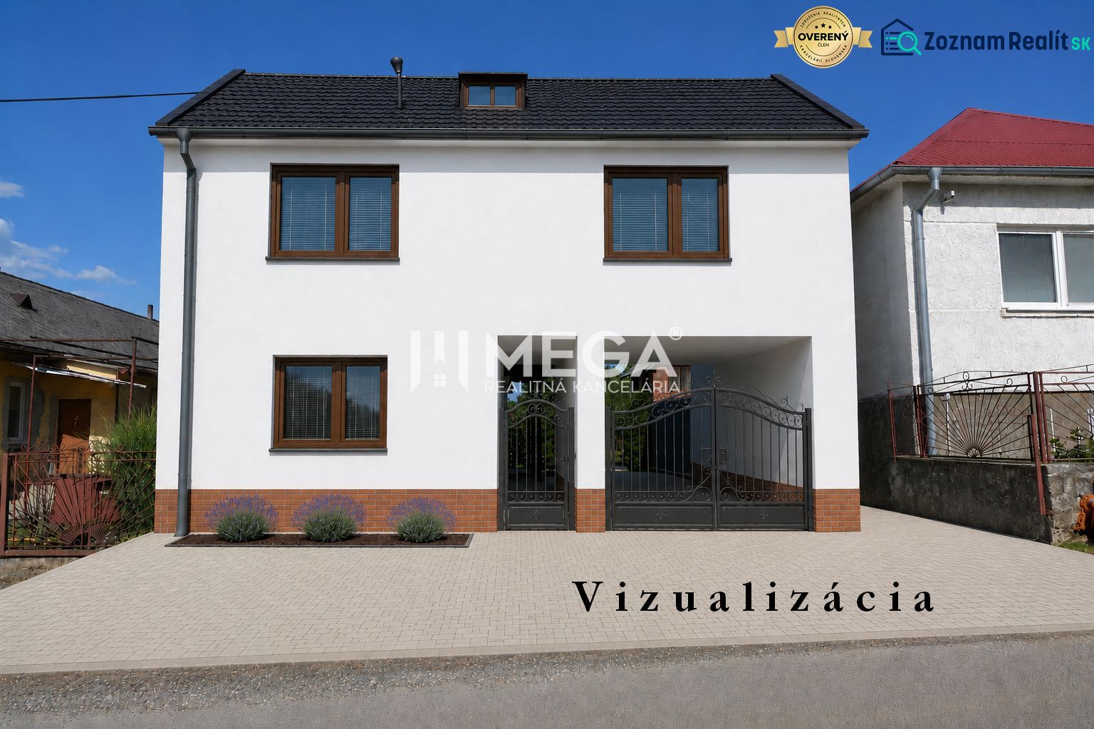 Einfamilienhaus in Hažín nad Cirochou in der Straße Hažín nad Cirochou mit einem Tor im Hof.