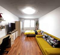 Sládkovičovo 3-Zimmer-Wohnung Kaufen reality Galanta