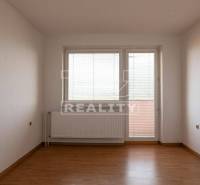 Veľké Dvorany 2-Zimmer-Wohnung Kaufen reality Topoľčany