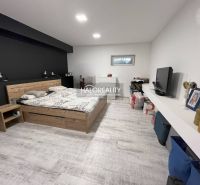 Galanta 4-Zimmer-Wohnung Kaufen reality Galanta