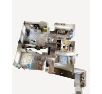 3-Zimmer-Wohnung mit Raumaufteilung, offene Küche und Wohnbereich.