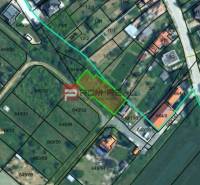 Katasterkarte in Budmerice in der Poľná-Straße, die Grundstücke - Wohnen kennzeichnet.