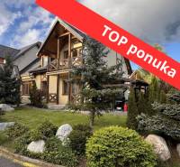 Ein Einfamilienhaus umgeben von Grün in Stará Lesná bietet eine 3-Zimmer-Wohnung an.