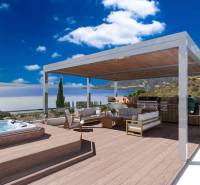 Villa in Duće mit Terrasse, Whirlpool, Außenküche und Meerblick.