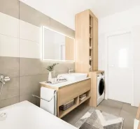 KUPELNA_ZLTY_1.webp