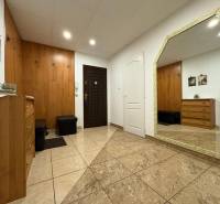 Levice 4-Zimmer-Wohnung Kaufen reality Levice