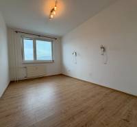 Levice 3-Zimmer-Wohnung Kaufen reality Levice