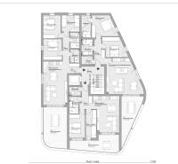 Grundrisse von 3-Zimmer-Wohnungen mit Terrassen und Räumen in einem modernen Apartmentkomplex.