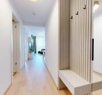 RentHub-E2Tower-10floor-2izbovy-byt-06132025_160533.jpg