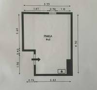 Entwurf eines Grundrisses für den Kellerraum in einer 3-Zimmer-Wohnung, wichtige Maße und Anordnung.