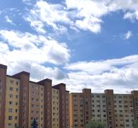 Wohnhaus in Tvrdošín in der Straße Západ, geeignet für eine 2-Zimmer-Wohnung mit Aussicht.