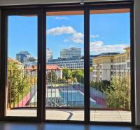 Blick aus einer Einzimmerwohnung in der Košická Straße in Bratislava - Ružinov.