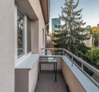 Balkon in einer 3-Zimmer-Wohnung in der Pavlovova-Straße in Bratislava - Ružinov.