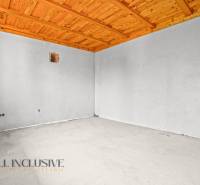 Samozrejme, prosím, poskytnite text, ktorý chcete preložiť do nemčiny.