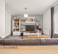 4 - 2025-10-30T133253.916.jpg