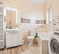 12 - 2025-10-30T133227.609.jpg