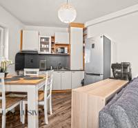 6 - 2025-10-30T133242.863.jpg