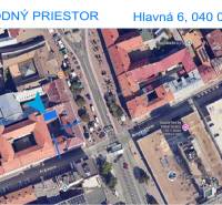 Luftaufnahme von Geschäftsräumen in der Hauptstraße, Košice - Stadtteil Altstadt.