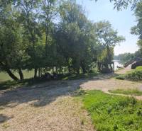 Priestranný rodinný dom Zálesie