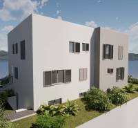 Ferienwohnung auf Čiovo am Meer mit modernen Fenstern, umgeben von Natur und Pflanzen.