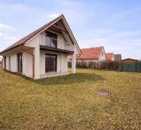 Einfamilienhaus in der Záleská-Straße in Most pri Bratislave mit geräumigem Garten.