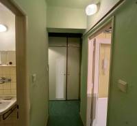 Entschuldigung, ich benötige den Text, den Sie übersetzt haben möchten. Bitte geben Sie den Text an, den ich ins Deutsche übersetzen soll.