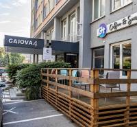 Bürogebäude in der Gajova-Straße in Bratislava - Altstadt mit Terrasse und Parkmöglichkeiten.