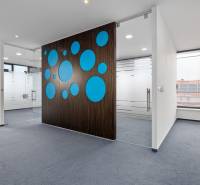 Ospravedlňujem sa, ale potrebujem vedieť, čo konkrétne chcete preložiť do nemčiny. Mohli by ste mi poskytnúť text, ktorý si želáte preložiť?