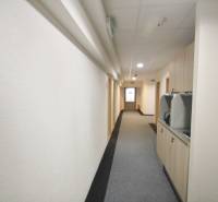 Ospravedlňujem sa, ale potrebujem vedieť, čo konkrétne chcete preložiť do nemčiny. Mohli by ste mi poskytnúť text, ktorý chcete preložiť?