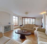 Bratislava - Staré Mesto 5+ Zimmer-Wohnung Kaufen reality Bratislava - Staré Mesto