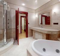 Bratislava - Staré Mesto 5+ Zimmer-Wohnung Kaufen reality Bratislava - Staré Mesto