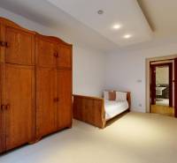 Bratislava - Staré Mesto 5+ Zimmer-Wohnung Kaufen reality Bratislava - Staré Mesto