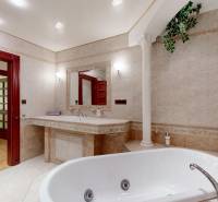 Bratislava - Staré Mesto 5+ Zimmer-Wohnung Kaufen reality Bratislava - Staré Mesto