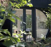 BOX BY ECOCAPSULE_FOTO KATARÍNA SELECKÁ_PRINTSIZE25.jpg