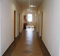 Entschuldigung, ich benötige den Text, den Sie übersetzen möchten, um Ihnen helfen zu können. Bitte geben Sie den Text an, den Sie ins Deutsche übersetzt haben möchten.