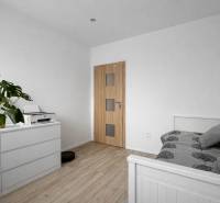 WhatsApp Image 2026-03-08 at 16.41.36 (9).jpeg