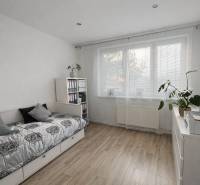 WhatsApp Image 2026-03-08 at 16.41.36 (8).jpeg