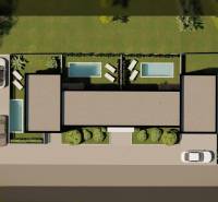 Ein Einfamilienhaus in Nin mit einem Pool und parkenden Autos auf der Straße in Nin.