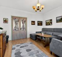 2 obyv izba Sevcenkova.jpg